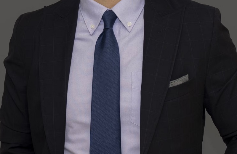 黒のスーツに合わせるネクタイの選び方