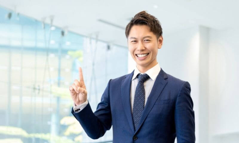顔合わせでスーツを選ぶときのポイント【男性編】