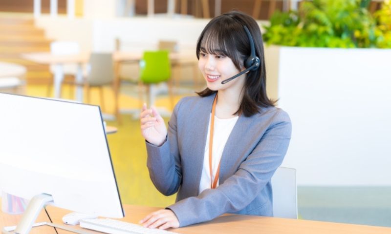 ビジネスシーンで使えるおしゃれなノーカラージャケットはオーダーメイドで